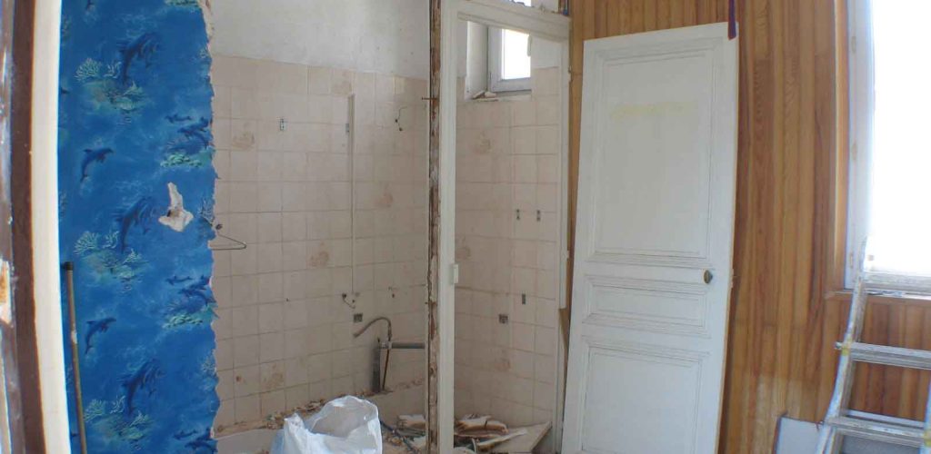 Salle de bains "cosy" avant rénovation